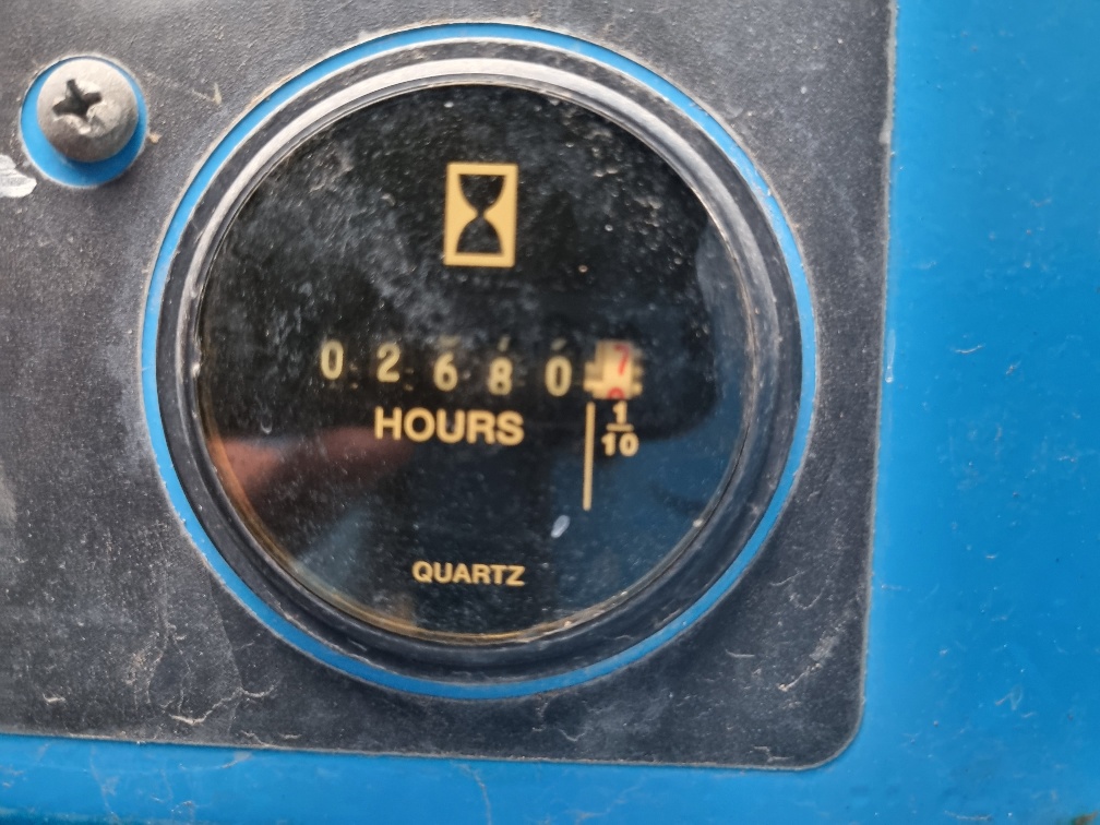 Sold - Scissor Lift - View 2